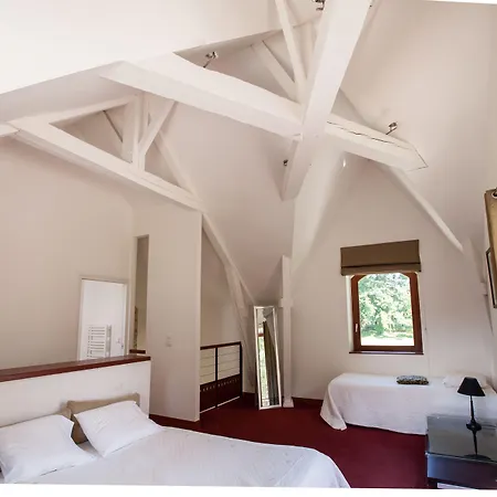 Chateau De Bellefontaine - Teritoria 4*