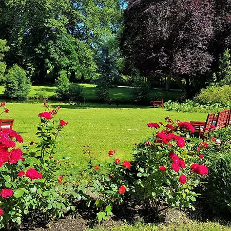 Отель Chateau De Bellefontaine - Teritoria