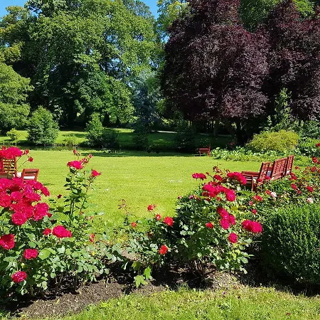 Chateau De Bellefontaine - Teritoria 4*