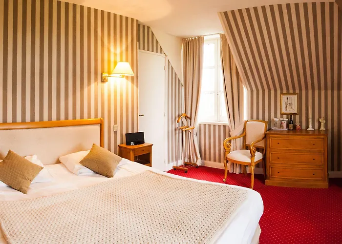 Château De Bellefontaine - Teritoria