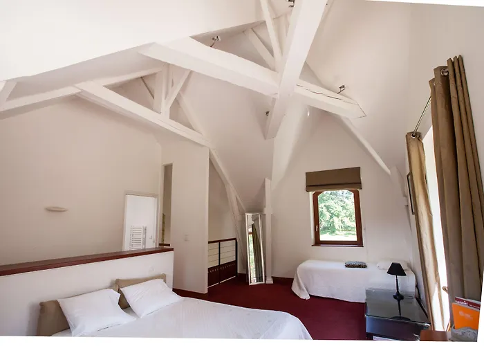 Château De Bellefontaine - Teritoria 4*