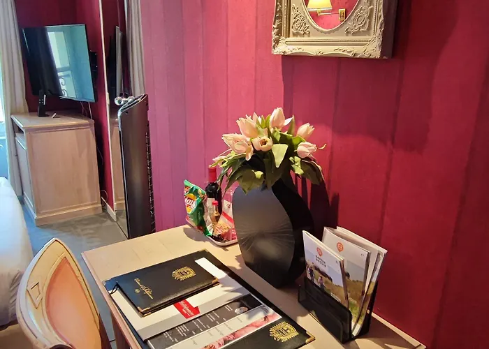 Château De Bellefontaine - Teritoria