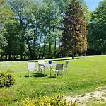 Chateau De Bellefontaine - Teritoria 4*