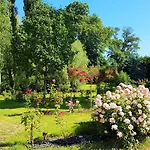 Chateau De Bellefontaine - Teritoria 4*