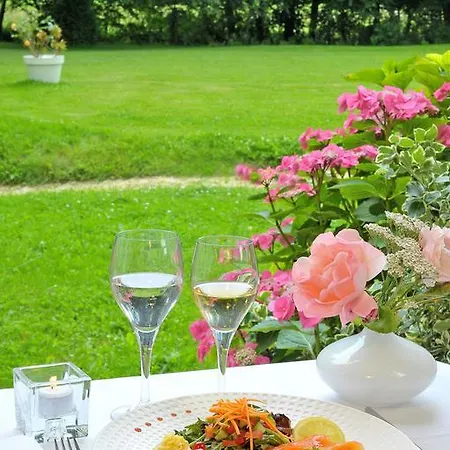 Chateau De Bellefontaine - Teritoria 4* Байе