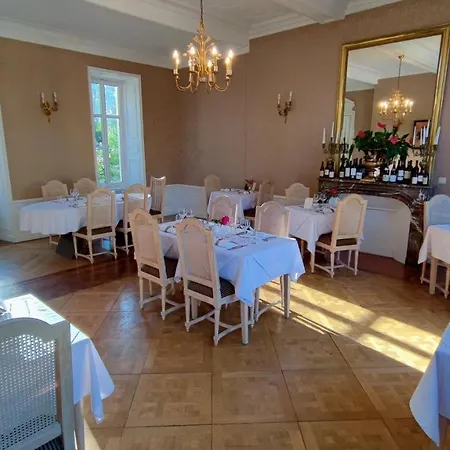 Chateau De Bellefontaine - Teritoria