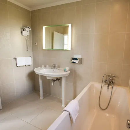 Chateau De Bellefontaine - Teritoria מלון 4*