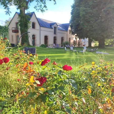 Chateau De Bellefontaine - Teritoria