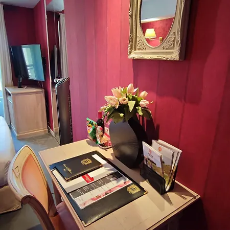 Chateau De Bellefontaine - Teritoria