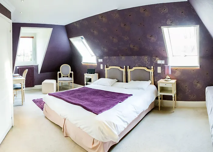 Chateau De Bellefontaine - Teritoria 4*