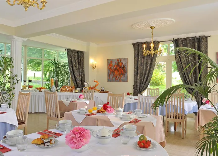 Chateau De Bellefontaine - Teritoria 4* באיו